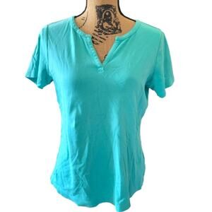 Small L.L. Bean Teal Short Sleeve V-neck T-shirt
